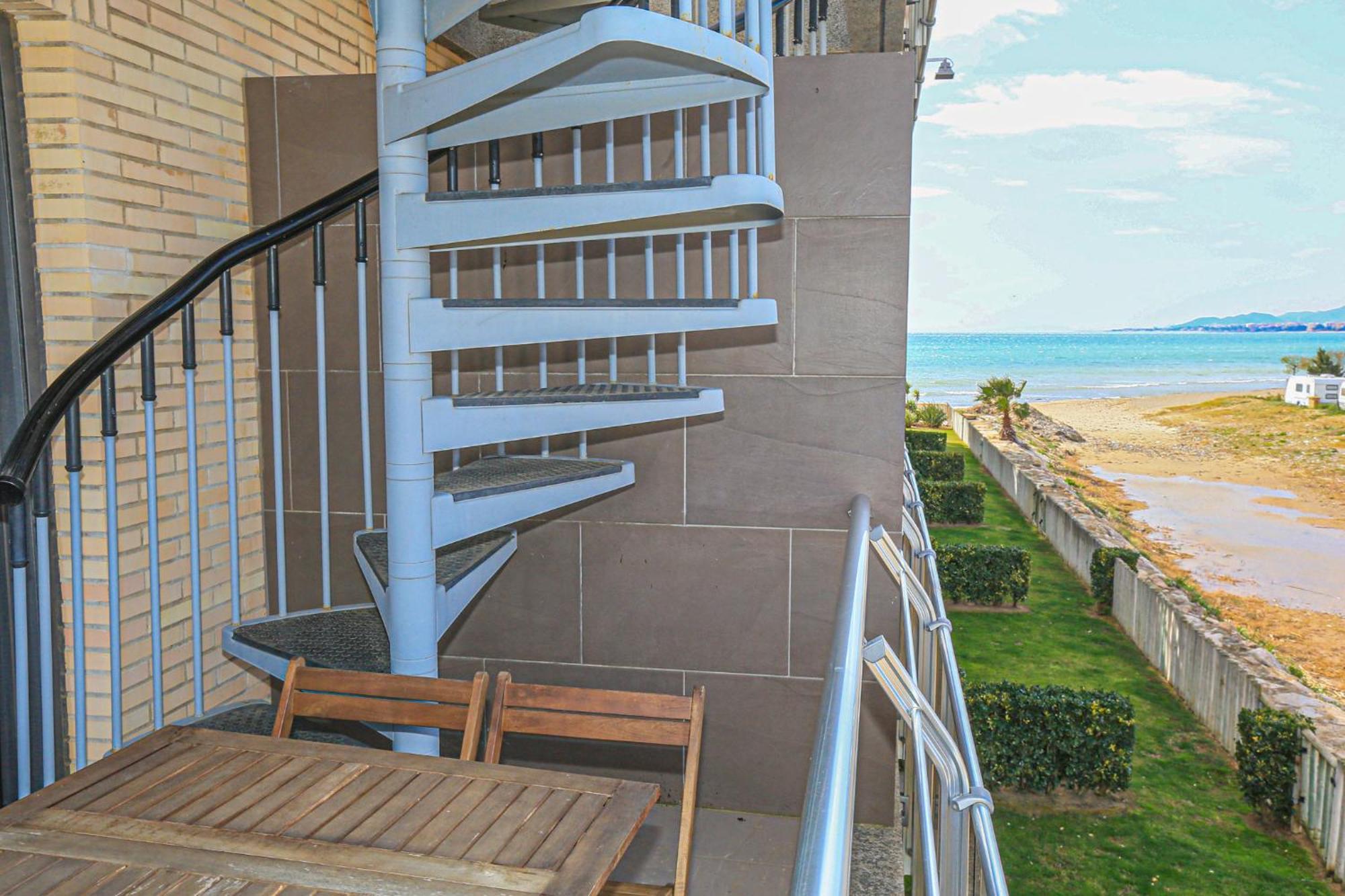 Di Mare Litoral Costa Dorada Mont-roig del Camp Exterior foto