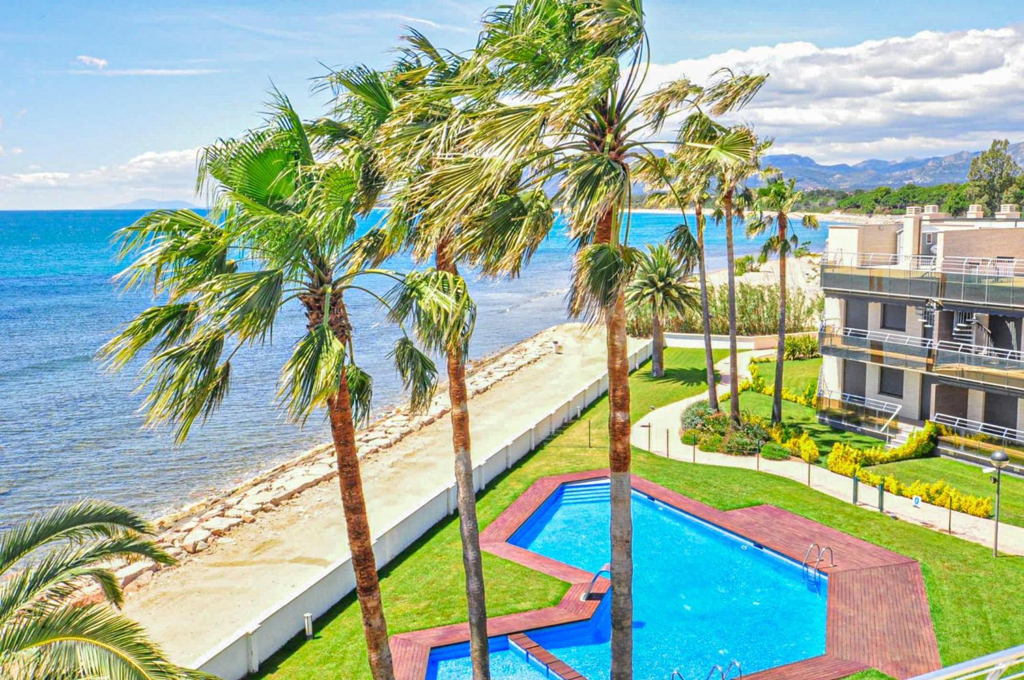Di Mare Litoral Costa Dorada Mont-roig del Camp Exterior foto